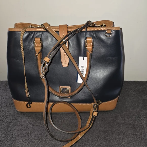 Dooney & Bourke Perry Satchel in elegant MIDNIGHT BLUE - Picture 4 of 9